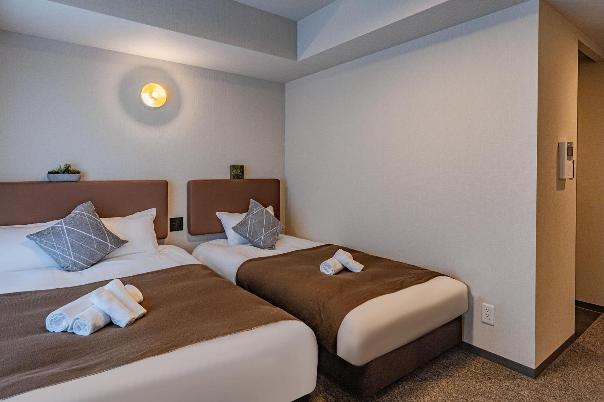 Apartment Hotel 11 Kuromon II โอซาก้า ภายนอก รูปภาพ